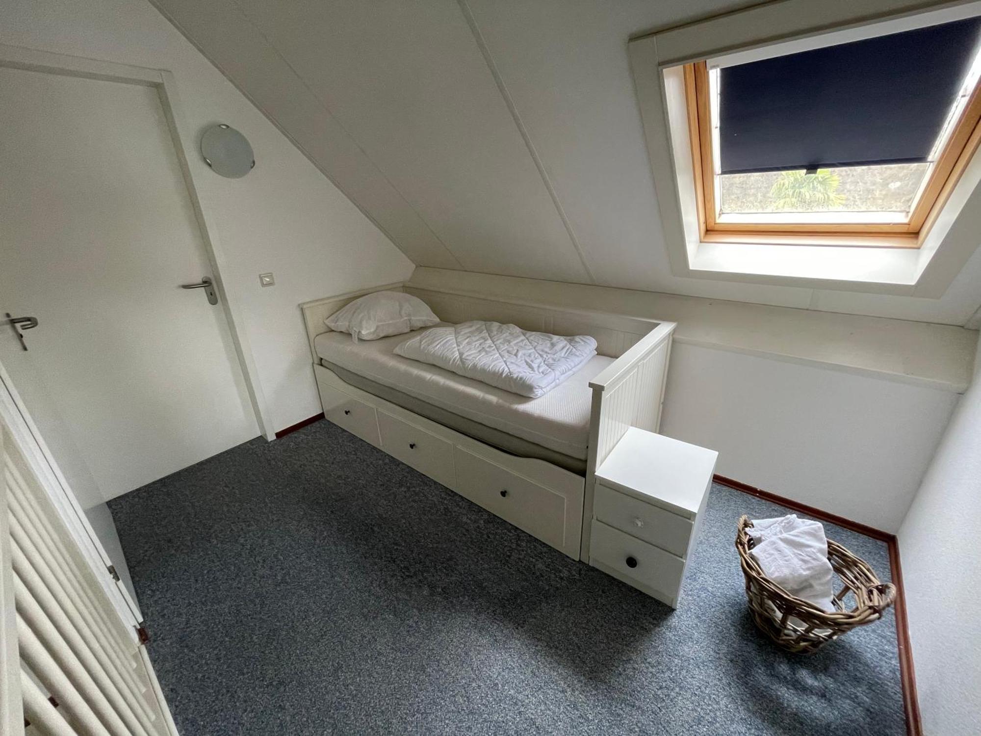 Freistehendes Ferienhaus Am See Naehe Roermond Heel Eksteriør billede