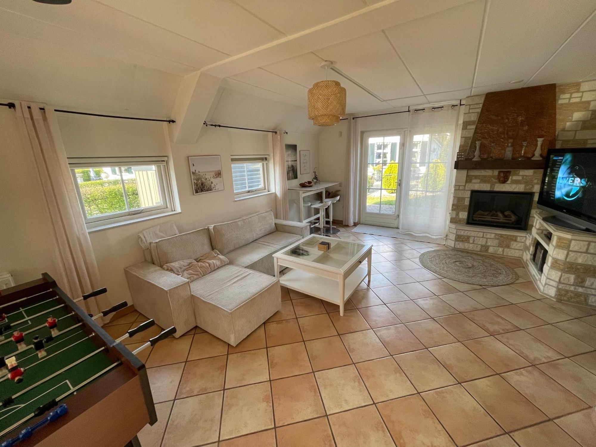 Freistehendes Ferienhaus Am See Naehe Roermond Heel Eksteriør billede
